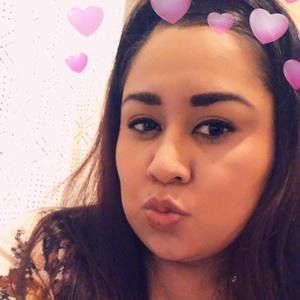 Meet your Posher, Adriana